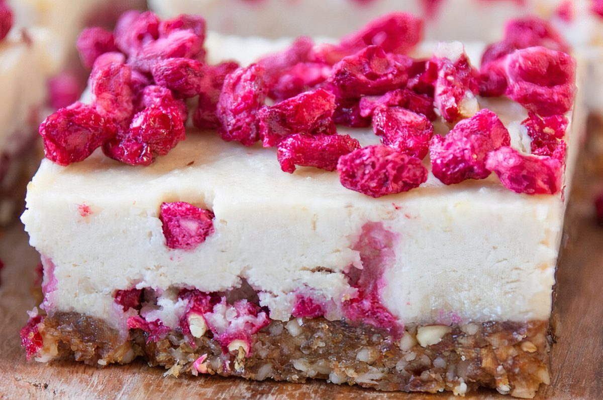 Raspberry Hemp Slice – Blended Bites