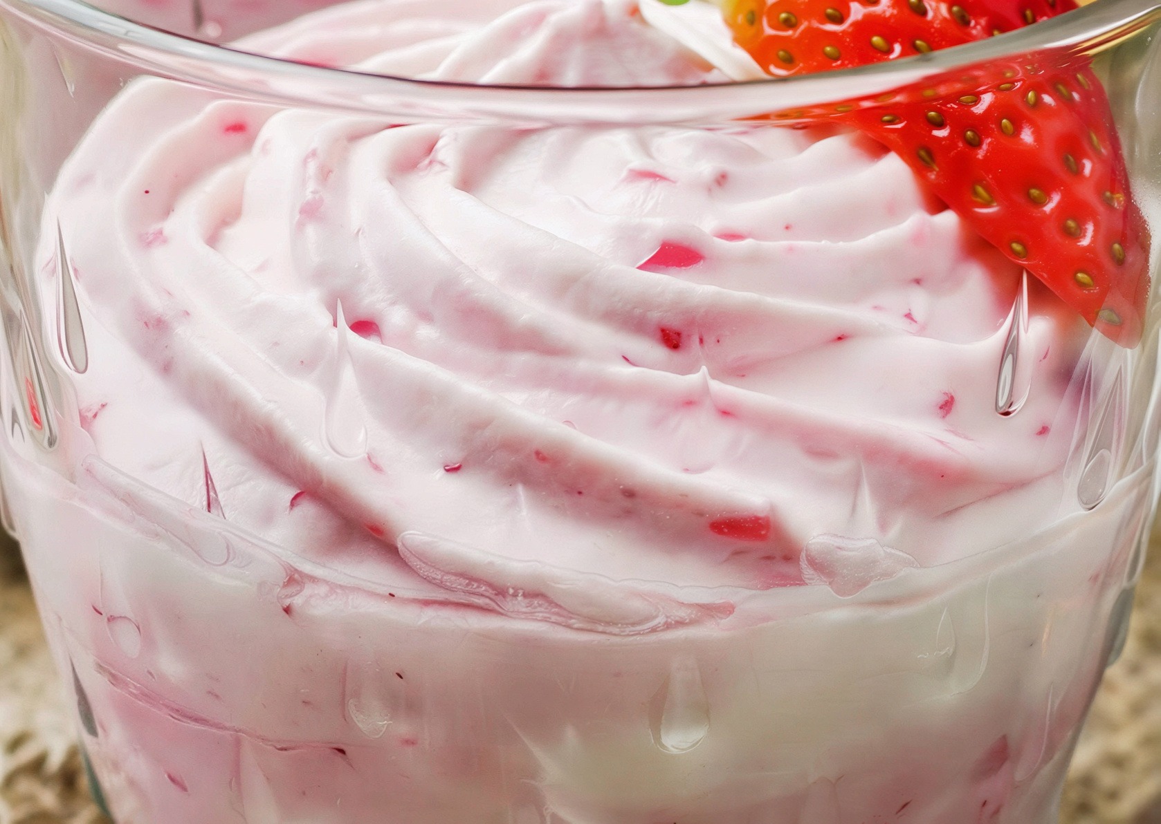 Healthy Strawberry Protein Mousse