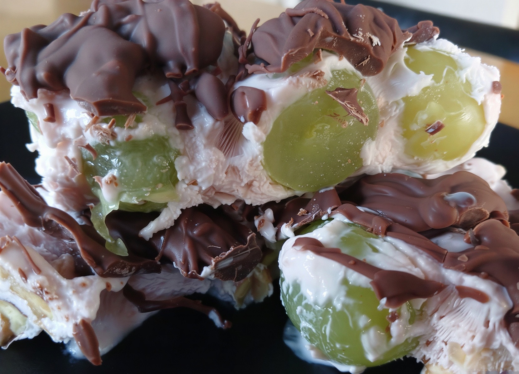 Protein Grape Yogurt Bark