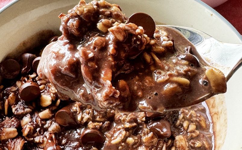 Brownie Batter Overnight Protein Oats