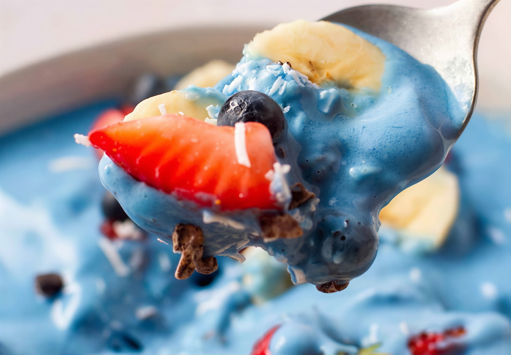 Tropical Blue Smoothie Protein Bowl